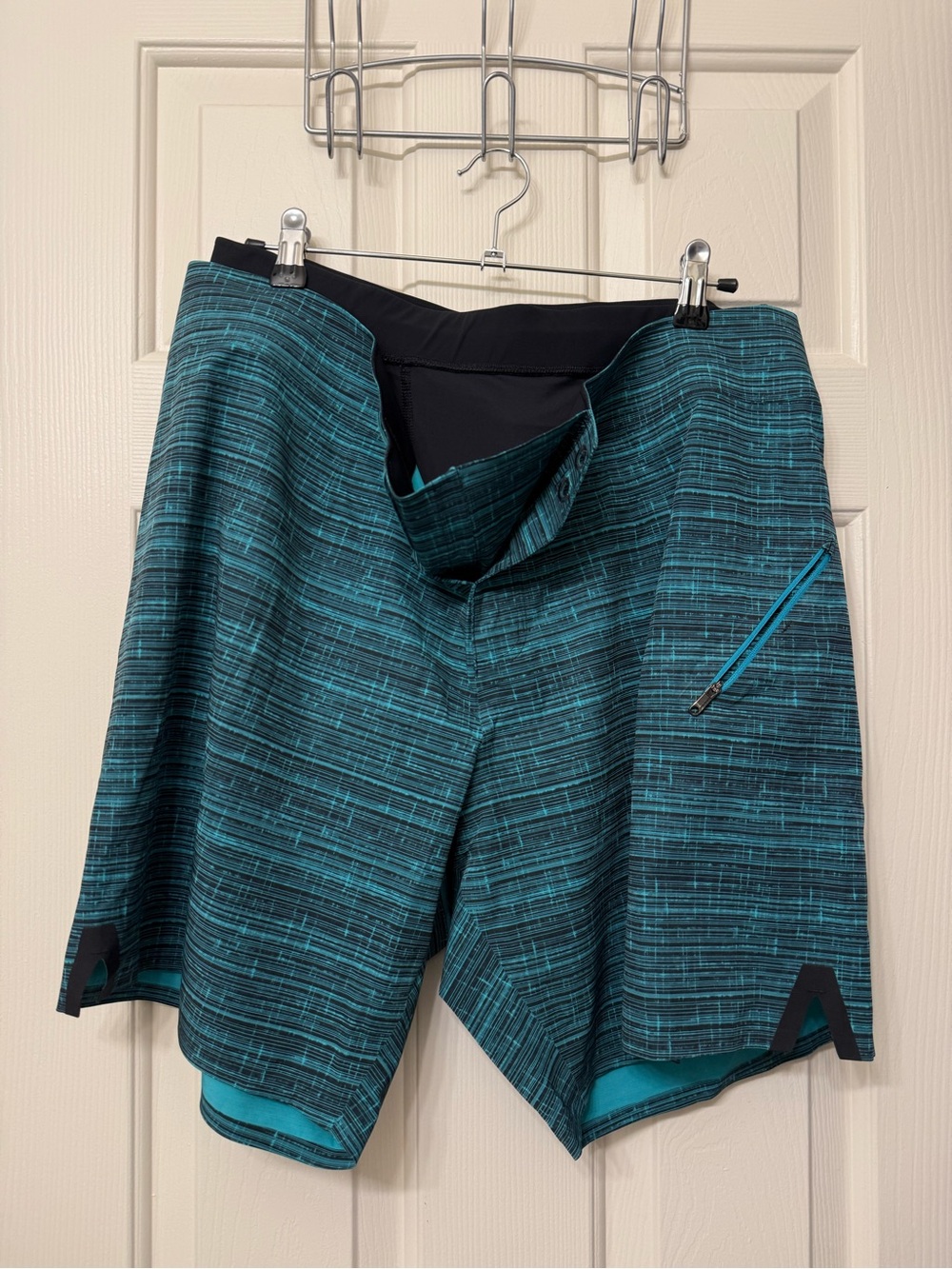 lululemon athletica Men's Teal-Patterned Athletic Swim trunks